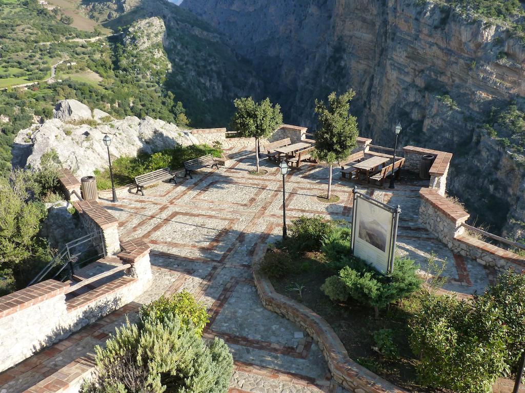 B&B La Ginestra Чивита Экстерьер фото