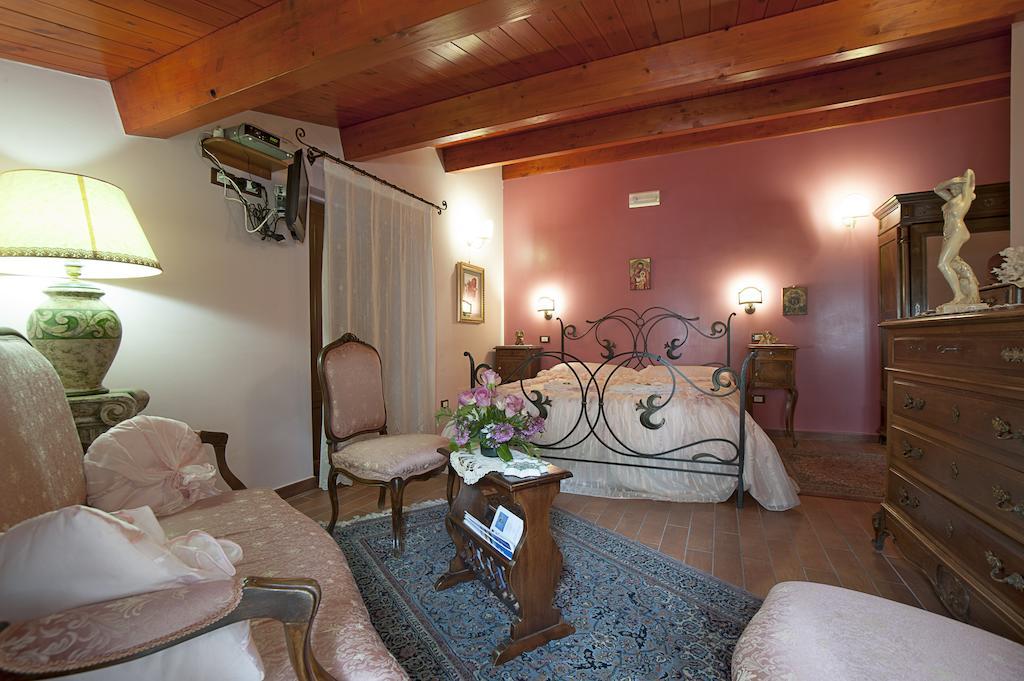 B&B La Ginestra Чивита Номер фото